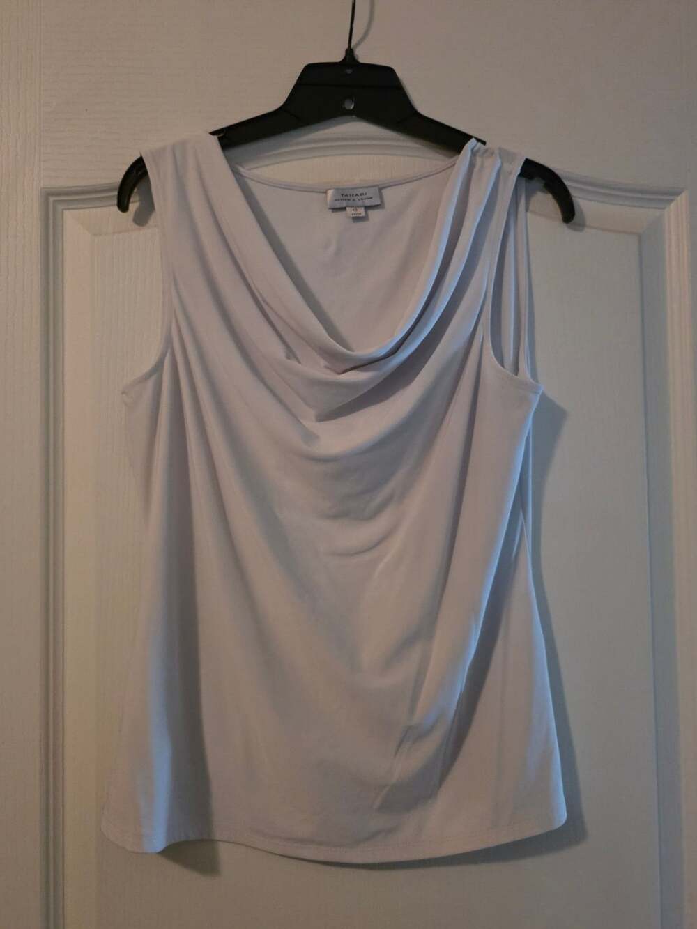 Tahari Arthur S. Levine Women's White Cowl Neck Sleeveless Top Size 10